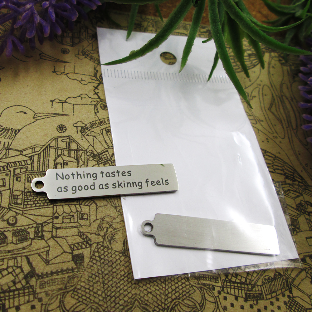 40pcs--"nothing tastes as good as skinng feels"stainless steel charms more style for choosing DIY Charms pendants for necklace
40pcs--"nothing tastes as good as skinng feels"stainless steel charms more style for choosing DIY Charms pendants for necklace