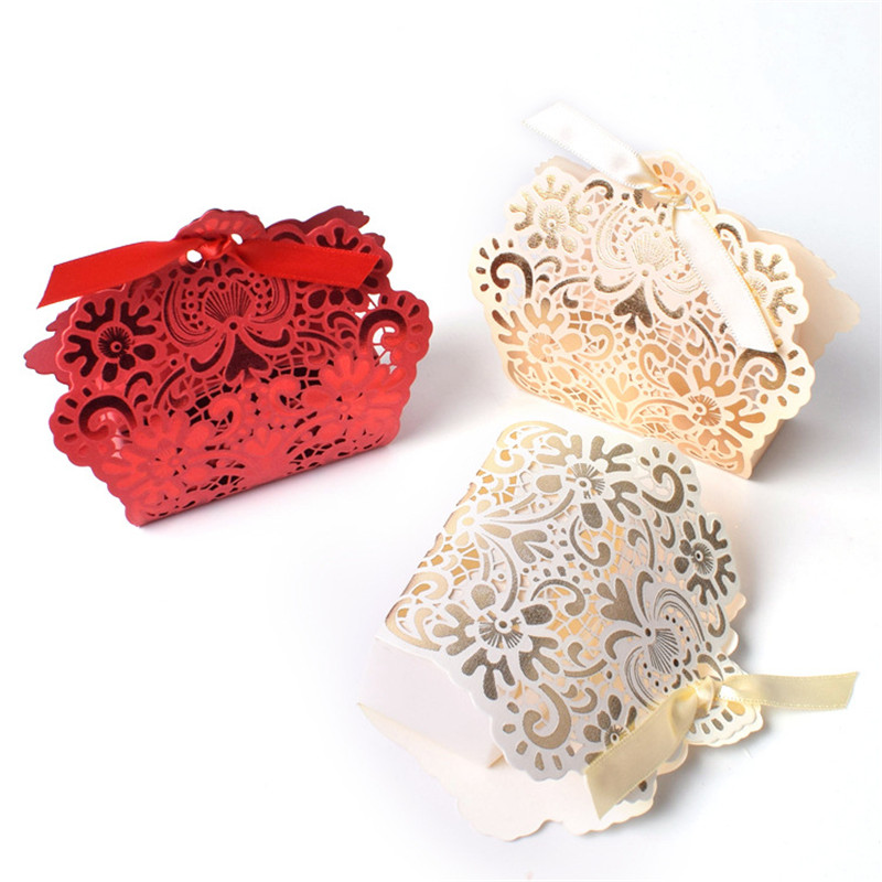 50pcs Carved Hollow Candy Dragee Gift Boxes Wedding Deco Mariage Cardboard Chocolate Cookie Packaging Gift Bags Wrapping Paper
50pcs Carved Hollow Candy Dragee Gift Boxes Wedding Deco Mariage Cardboard Chocolate Cookie Packaging Gift Bags Wrapping Paper