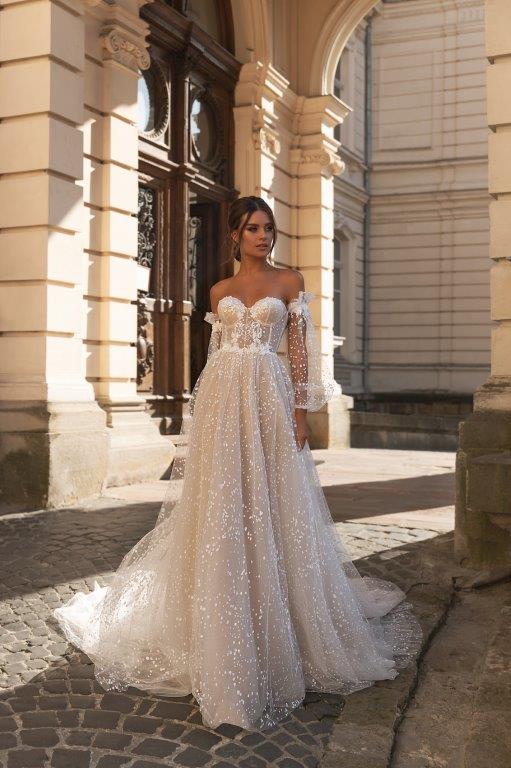 2020 Julie Vino Light Champagne Beach Wedding Dresses Boho Appliques Long Sleeve Wedding Dress Sweetheart A Line Robes De Mariée