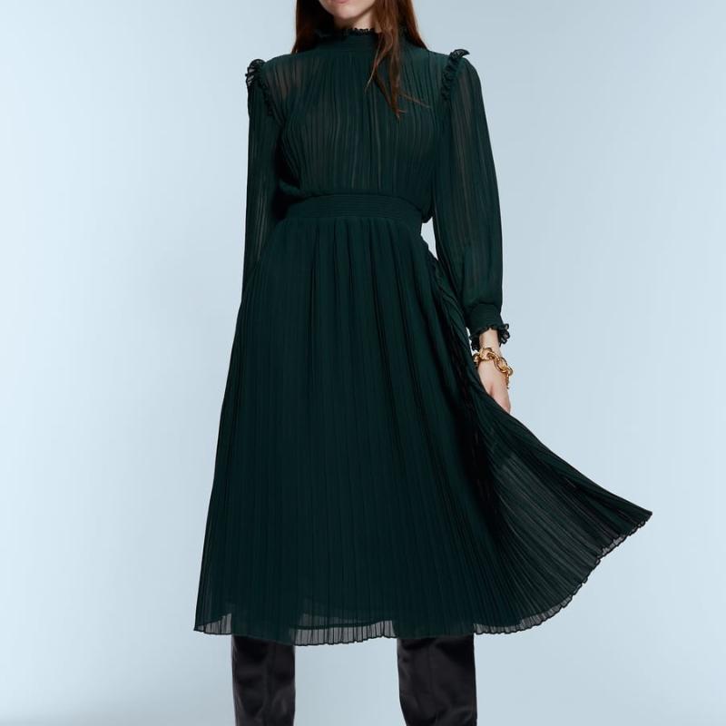 Women Chiffon Dress Spring 2020 New Fashion Blackish Green Color Elastic Waist Lining Inside Wrinkled Pleated Long Dresses
Women Chiffon Dress Spring 2020 New Fashion Blackish Green Color Elastic Waist Lining Inside Wrinkled Pleated Long Dresses