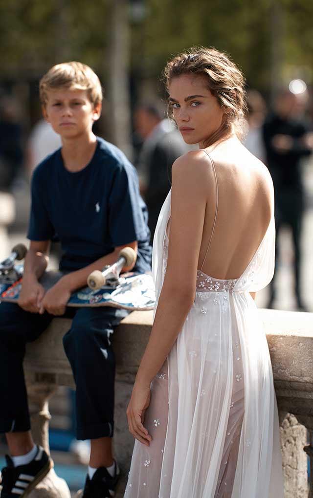 liz martinez wedding dresses spaghetti straps illusion appliqued side split bohemian bridal gowns backless sexy beach wedding dress