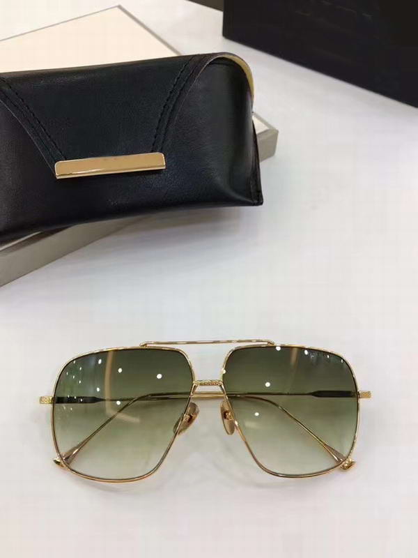 Metal Gold Square Sunglasses 7805 Green Gradient Lenses Sonnenbrille men sunglasses Gafas de sol New with box
Metal Gold Square Sunglasses 7805 Green Gradient Lenses Sonnenbrille men sunglasses Gafas de sol New with box