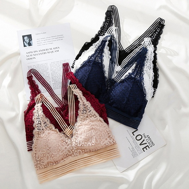 Summer Seamless Bra Sexy Lingerie Floral Pattern Bras For Women Lace Wireless Triangle Cup Bra Seamless Underwear Girls, Black
Summer Seamless Bra Sexy Lingerie Floral Pattern Bras For Women Lace Wireless Triangle Cup Bra Seamless Underwear Girls, Black