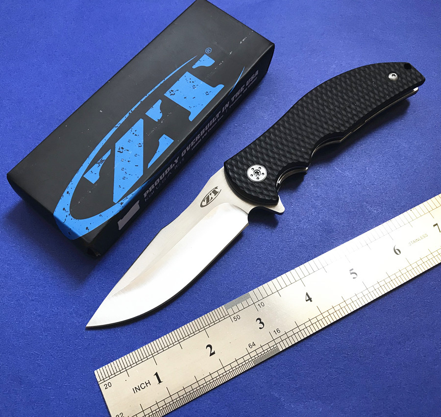 Zero Tolerance 0606 Bearing ZT0620 G10 non-slip handle 9cr18mov Stone wash blade Folding Knife Christmas 2020 gift knives 1pcs
Zero Tolerance 0606 Bearing ZT0620 G10 non-slip handle 9cr18mov Stone wash blade Folding Knife Christmas 2020 gift knives 1pcs