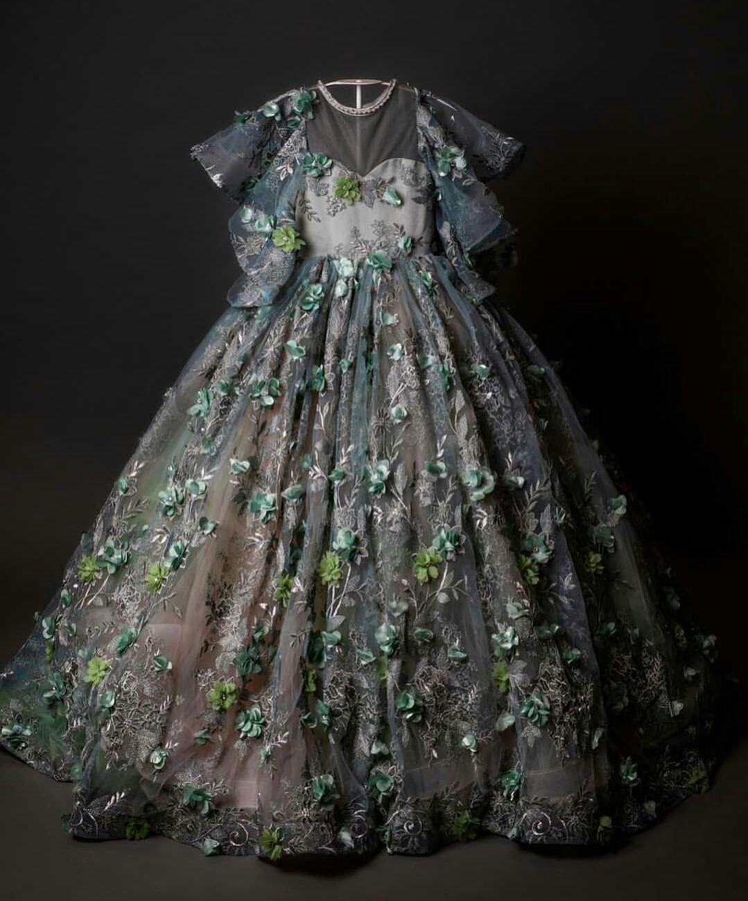 flower girl dresses jewel short sleeve appliqued lace hand made flower girl pageant gown sweep train custom made birthday gown hot sell