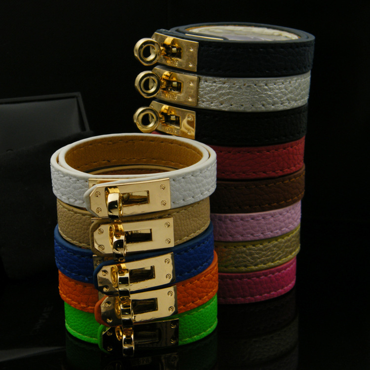 Popular fashion brand leather Designer bracelets for lady Design Women Party Wedding Luxury Jewelry With for Bride engagement