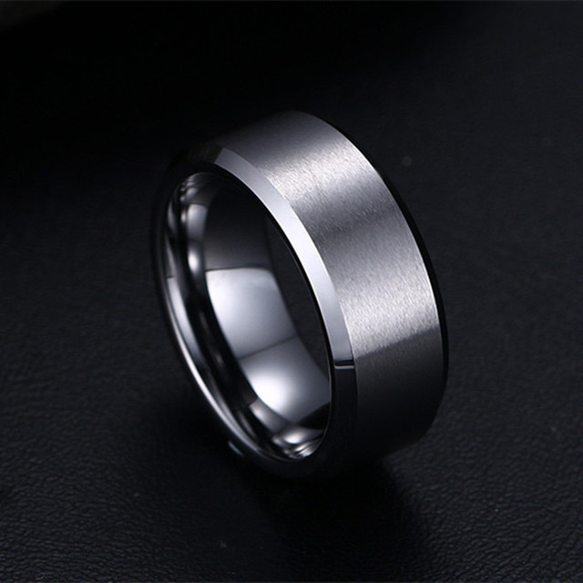 whole 50pcs stainless steel band rings silver gold black width 8mm ring for men women fashion jewelry brand new drop