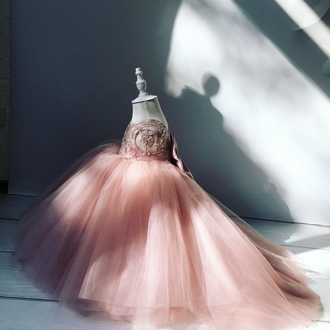 Blush Pink Lace Beaded wer Cap Sleeves Little Girl Wedding Dresses for Communion Pageant 2025