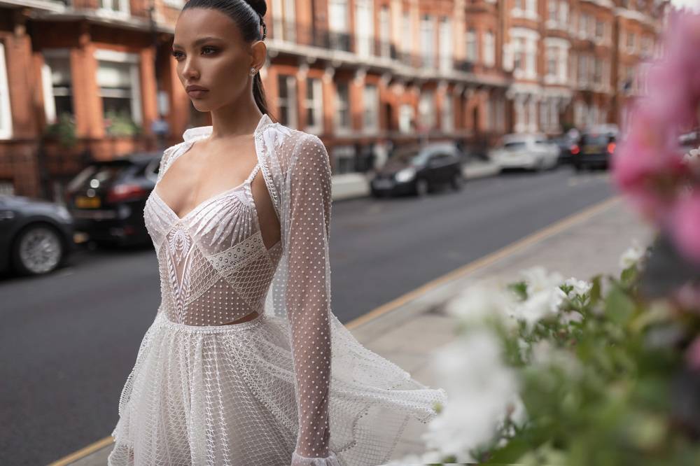 2019 Lior Charchy Bohemian Wedding Dresses With Wrap Spaghetti Tiered Skirts Beach Bridal Gowns A Line Sweep Train Boho Wedding Dress