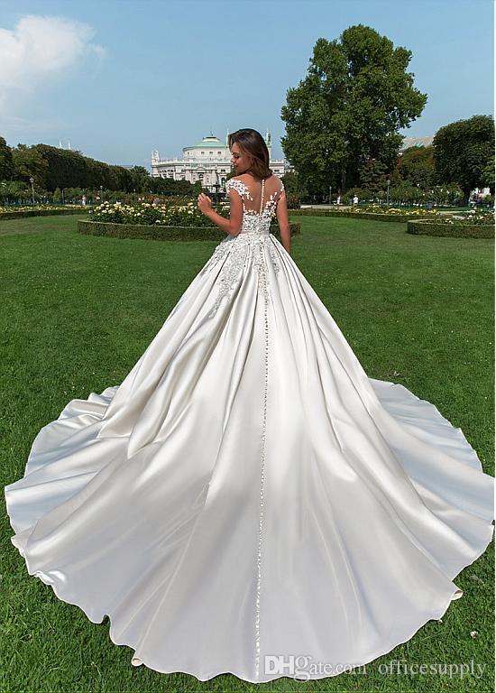 A-line Elegant Lace Dresses Cap Sleeves Appliques Beaded Handmade Flowers Court Train Wedding Dress Bridal Gowns Vestidos De Noiva