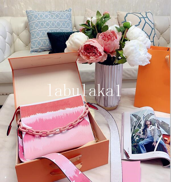 New fashion women handbags crossbody messenger shoulder bags chain bag good quality leather purses ladies handbag
New fashion women handbags crossbody messenger shoulder bags chain bag good quality leather purses ladies handbag
