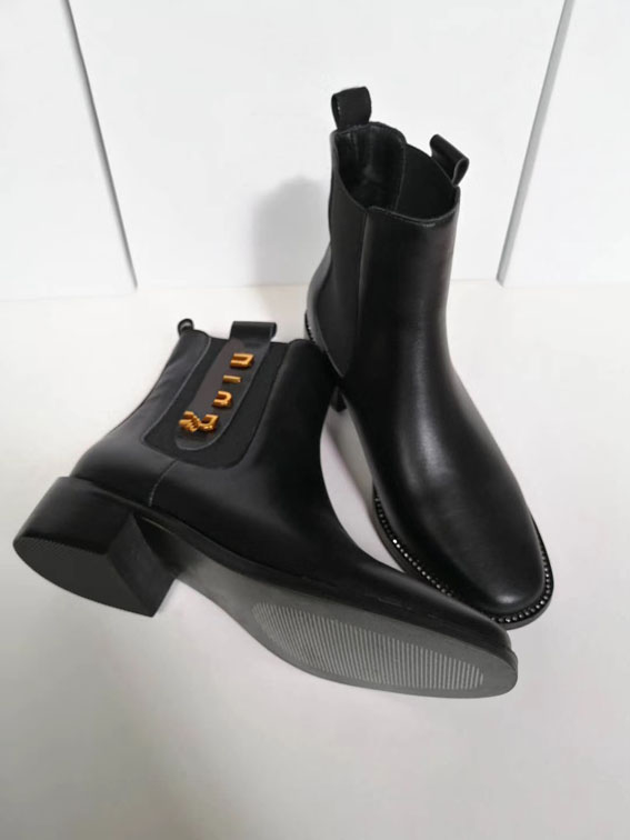 Top designer boot fashion women leather 100% sewing warm and shiny leather boot autumn and winter shopping walking women Boot Free Delivery, Customize
Top designer boot fashion women leather 100% sewing warm and shiny leather boot autumn and winter shopping walking women Boot Free Delivery, Customize