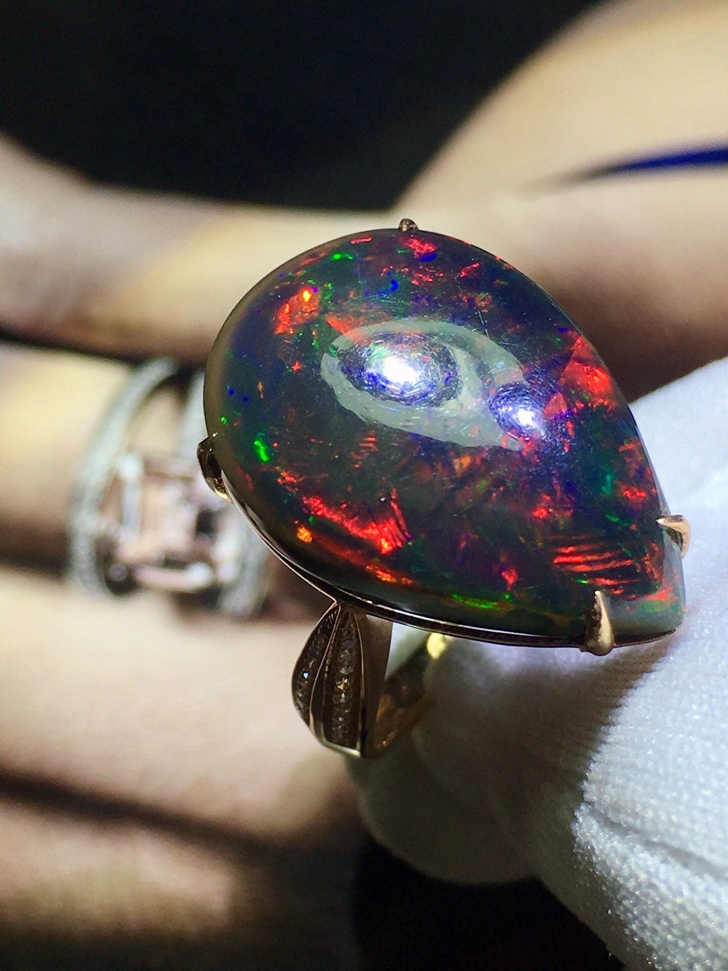 820 Fine Jewelry Pure 18K Rose Gold Natural Precious Opal 11.8ct Gemstone Diamonds Female Fine Rings Jewelries As Presents CJ191205