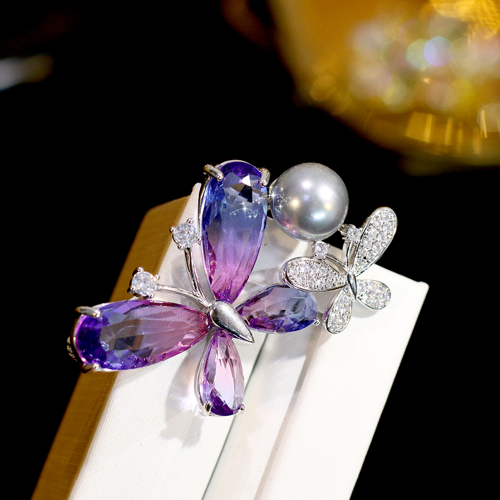 Crystal Brooch Gradient Brooch Accessories Color Pin Cardigan Pin Western Assembly Ornament Jewelry 5 designs Wedding Accessories
Crystal Brooch Gradient Brooch Accessories Color Pin Cardigan Pin Western Assembly Ornament Jewelry 5 designs Wedding Accessories