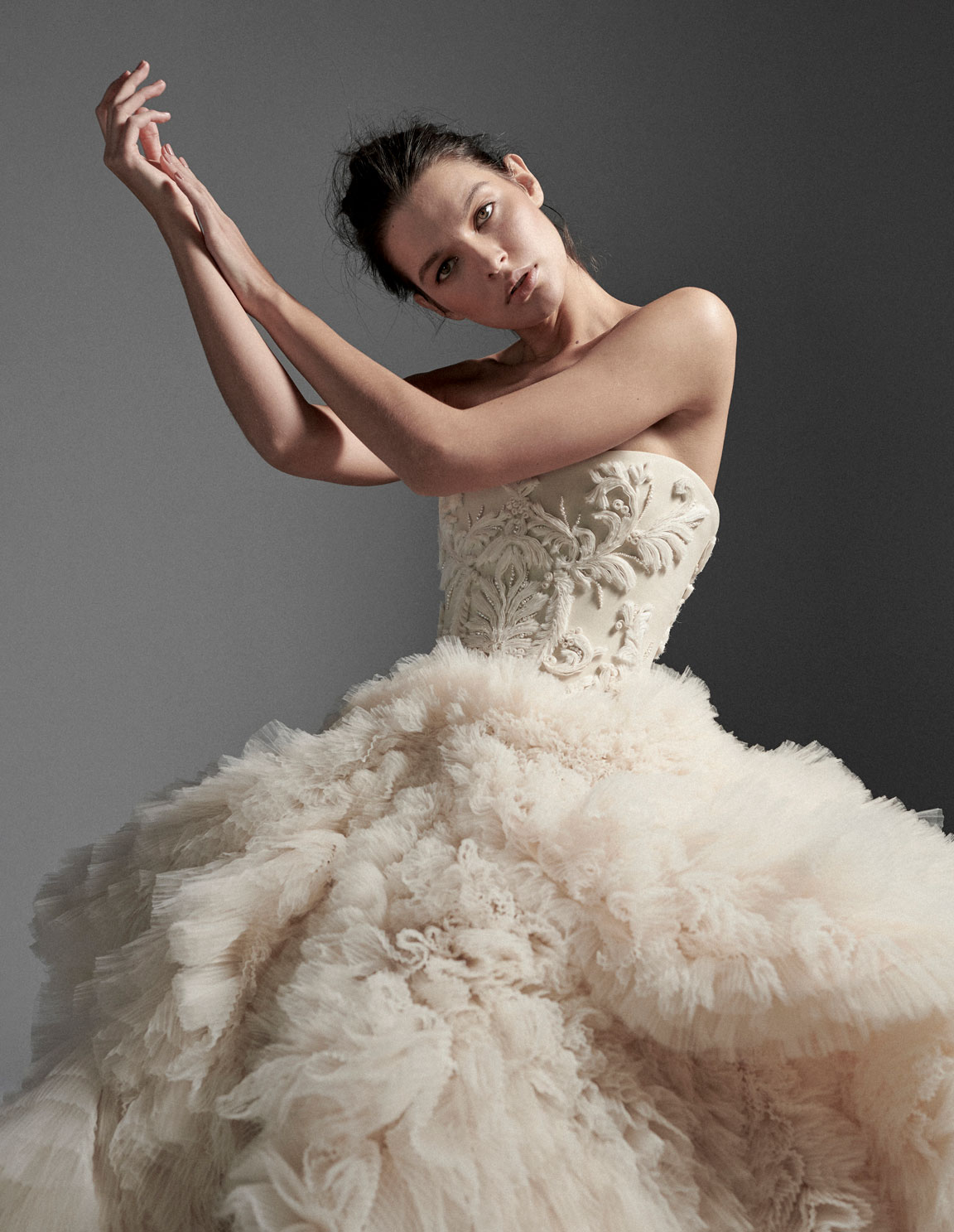 2020 Krikor Jabotian High Low Wedding Dresses Embroidery Ruffles Tiered Skirts Beach Wedding Dress Custom Made Luxury Church Abiti Da Sposa