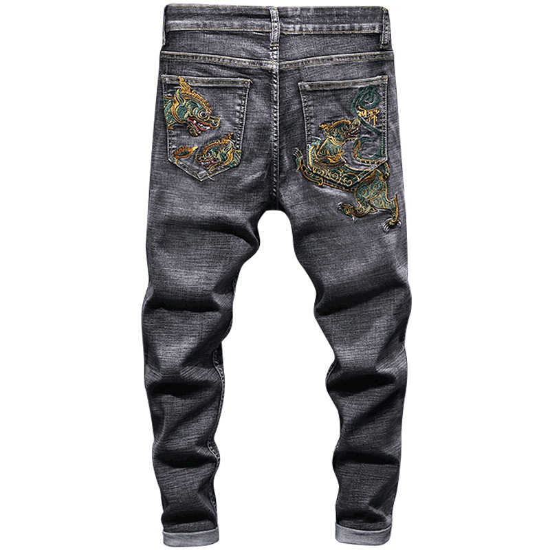 Men's New Embroidery Faucet Jeans Autumn Winter Black Stretch Denim Trousers Male Slim Primary Color Straight Jeans Plus Size
Men's New Embroidery Faucet Jeans Autumn Winter Black Stretch Denim Trousers Male Slim Primary Color Straight Jeans Plus Size