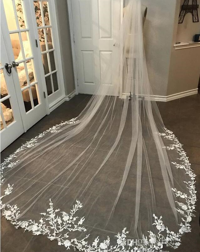 New Arrival 3M Long Veil Lace Applique White/Ivory Wedding Veil Bride Veils Bridal Hair with Comb
New Arrival 3M Long Veil Lace Applique White/Ivory Wedding Veil Bride Veils Bridal Hair with Comb
