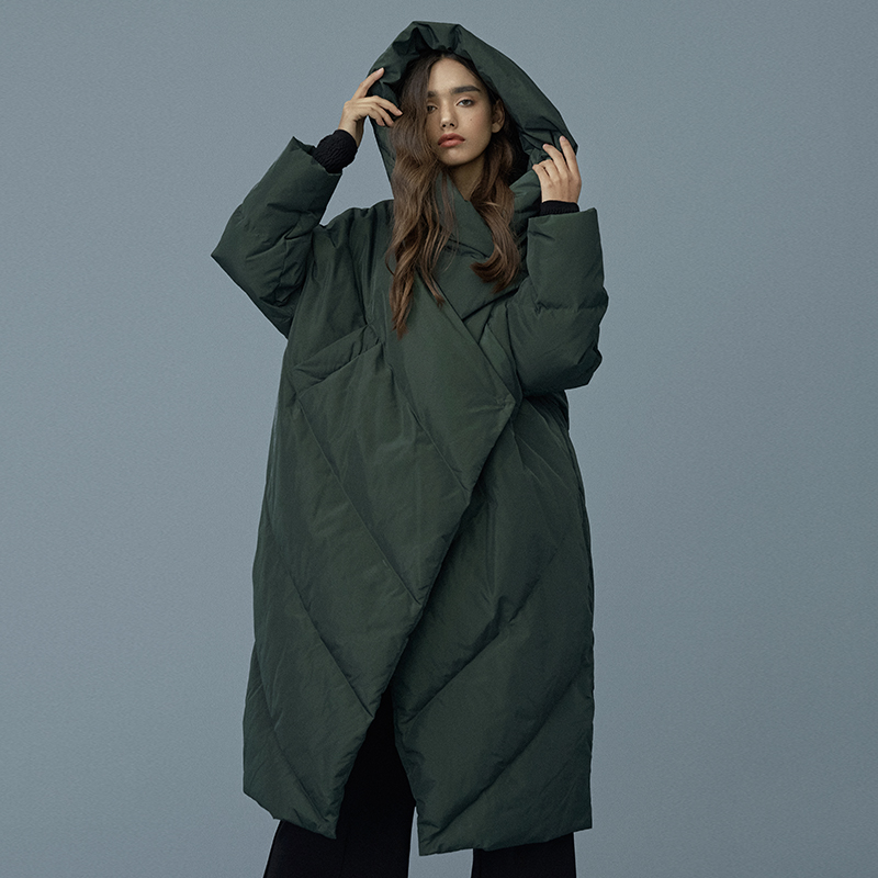 LYNETTE'S CHINOISERIE Winter Original Design Women Brief Ultra Loose Long Hooded White Duck Down Coat Jackets Outerwear, Black 
LYNETTE'S CHINOISERIE Winter Original Design Women Brief Ultra Loose Long Hooded White Duck Down Coat Jackets Outerwear, Black