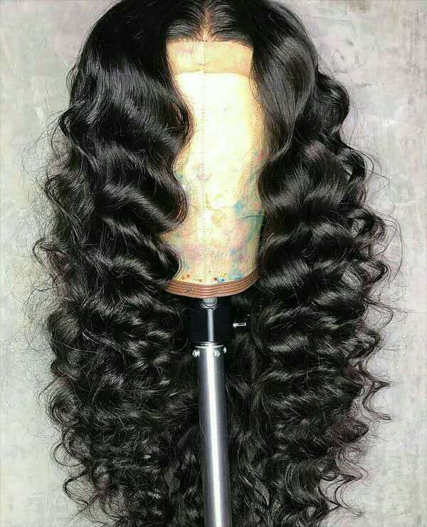 360 Lace Frontal Wave Human Hair Wigs 150% Density Brazilian Loose Wavy Wig with Baby for Black Women Natural Color 18 inch diva1