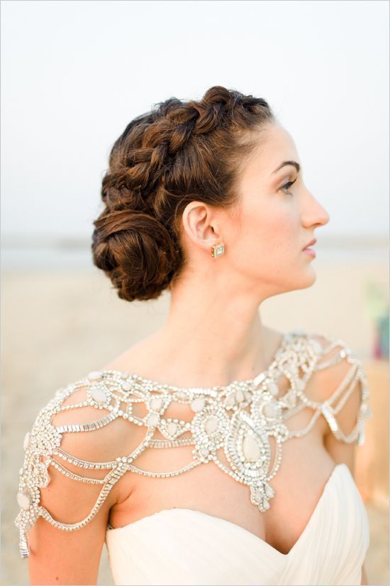 Luxury Rhinestone Wedding Dresses Jackets Crystals Beads Cape Custom Bridal Wraps Boleros Short Brides Jewelry Shawls Free Shipping