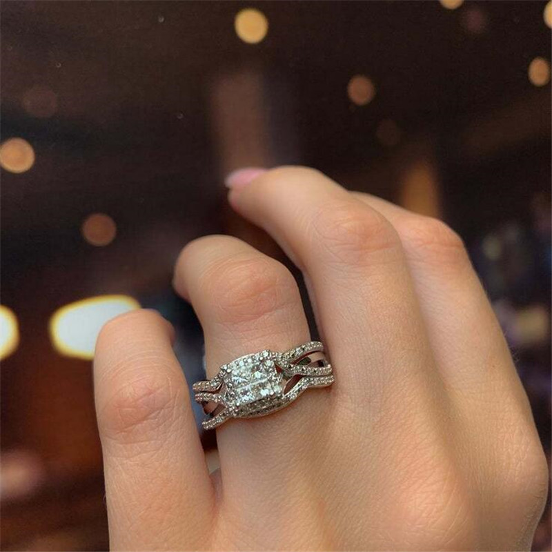 Vintage Fashion Jewelry 925 Sterling Silver Princess Cut White Topaz CZ Diamond Gemstones Trendy Party Women Wedding Bridal Ring Set Gift