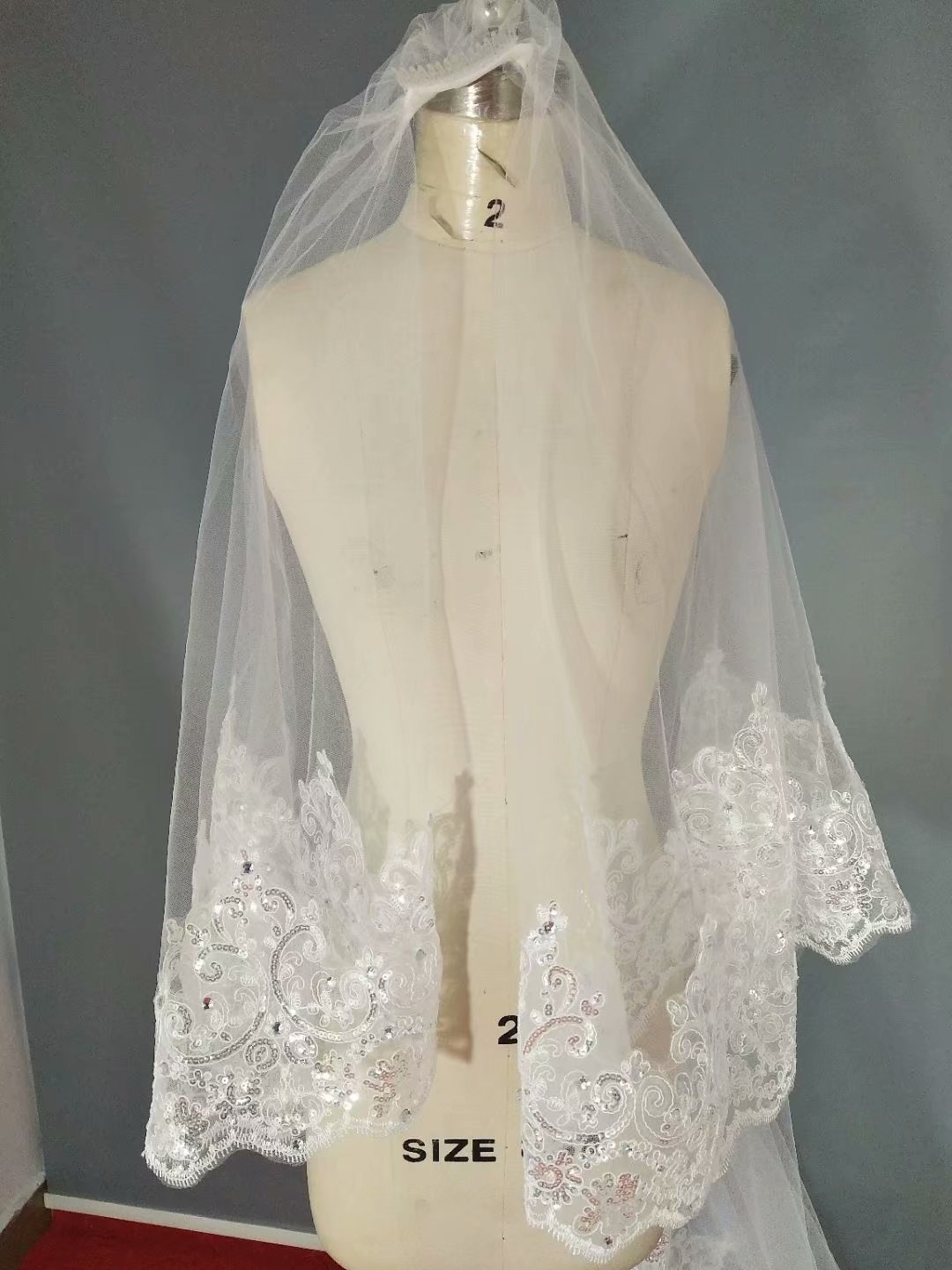 100% Real Image Wedding Bridal Veils Two Layers White Ivory Luxury Lace Applique Beaded Long Veil With Comb