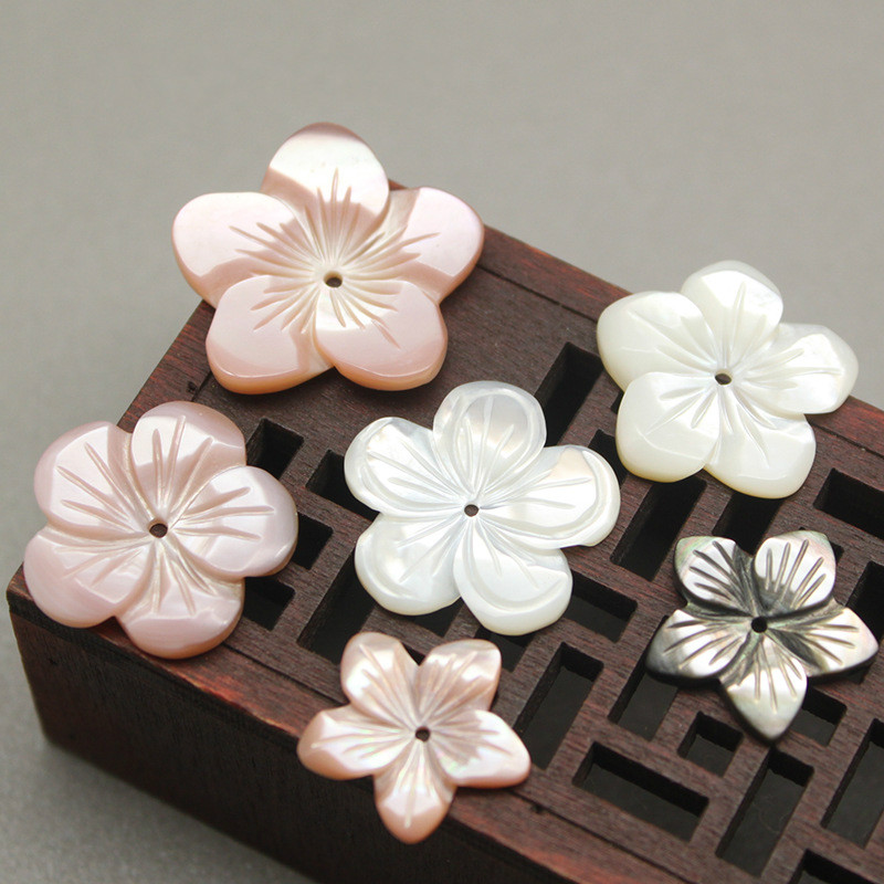 5pcs Natural Pearl Shell 20mm Five Petal Plum Flower Loose Beads Jewelry Making Handmade DIY Hair Clip Brooch Earring Accessory
5pcs Natural Pearl Shell 20mm Five Petal Plum Flower Loose Beads Jewelry Making Handmade DIY Hair Clip Brooch Earring Accessory