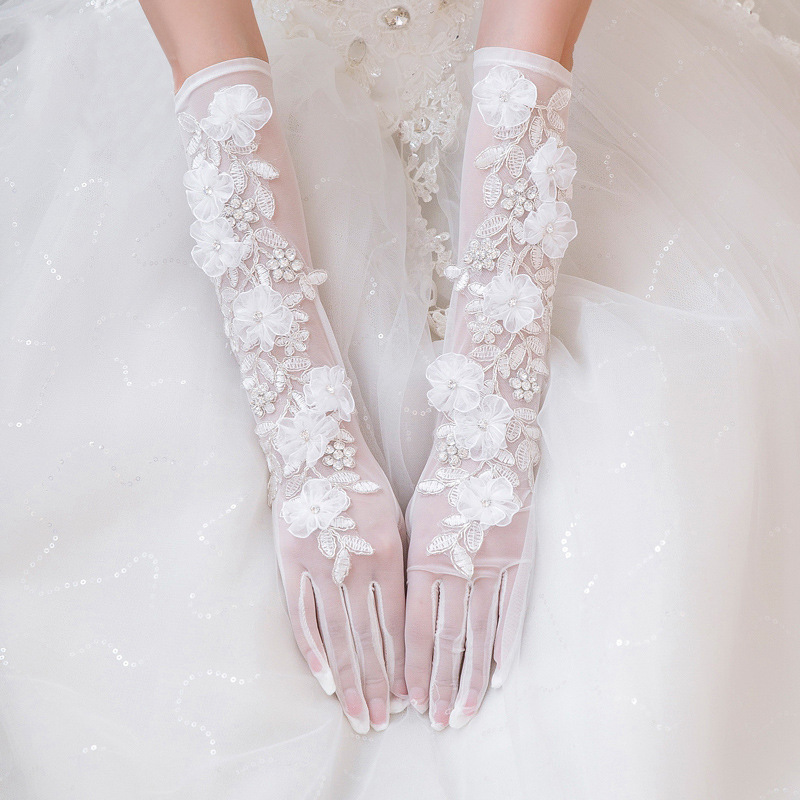 2019 White Bridal Gloves Lace Applique Beaded Below Elbow Length Gloves With Ribbon In Stock Wedding Accessories