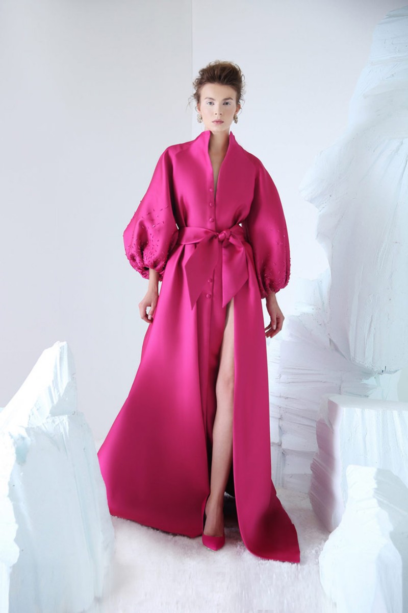 Azzi Osta 2019 Long Sleeve Prom Dresses Sweep Train V Neck Celebrity Party Gowns Custom Made Formal Evening Dress