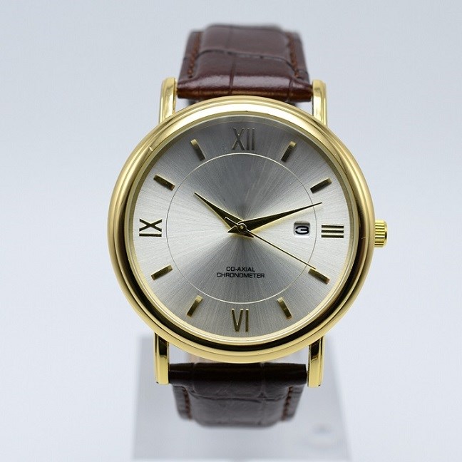 Dropshipping quartz leather band men designer watch 40mm gold case luxury auto date analog men watches gifts for mens wristwatch
Dropshipping quartz leather band men designer watch 40mm gold case luxury auto date analog men watches gifts for mens wristwatch