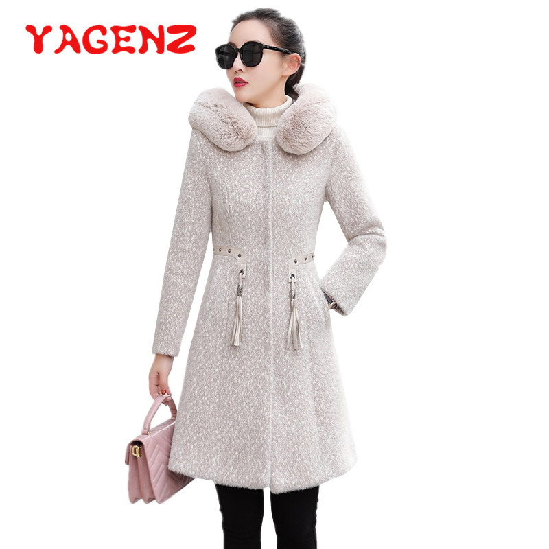YAGENZ Wool Coat Women Fur collar Hooded Long Jacket Winter Clothes Thick Woolen Coat Female Imitate Mink cashmere Outerwear 663, Beige
YAGENZ Wool Coat Women Fur collar Hooded Long Jacket Winter Clothes Thick Woolen Coat Female Imitate Mink cashmere Outerwear 663, Beige
