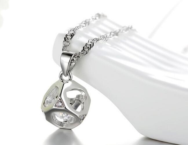 Wholesale-(without chain) Men's / Women's lovers gifts 925 sterling silver pendant necklace love cube Hypoallergenic jewelry