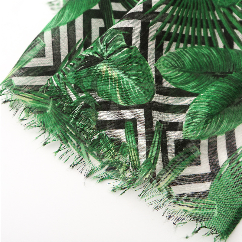 women Scarf female summer national wind cotton and linen scarf malachite green printing gauze sunscreen silk scarf winter echarpe