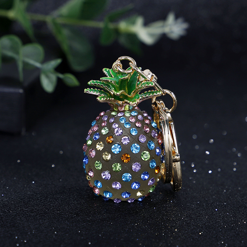 New Crystal Pineapple Keychains Charms Key Chain Ring for Women Bag Purse Pendant Tropical Fruit Keyrings
New Crystal Pineapple Keychains Charms Key Chain Ring for Women Bag Purse Pendant Tropical Fruit Keyrings