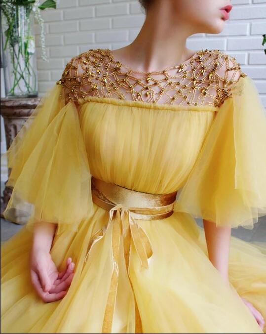 2020 Designer Yellow Prom Dresses Jewel Neck A Line Embroidered Crystals Evening Dress Custom Made Formal Special Occasions Gowns