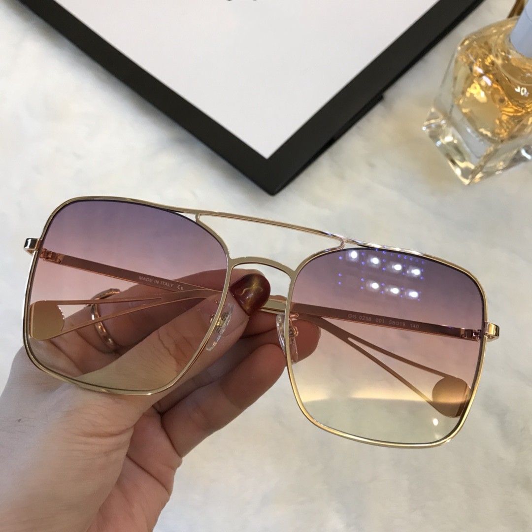 New top quality g0258 mens sunglasses men sun glasses women sunglasses fashion style protects eyes Gafas de sol lunettes de soleil with box
New top quality g0258 mens sunglasses men sun glasses women sunglasses fashion style protects eyes Gafas de sol lunettes de soleil with box