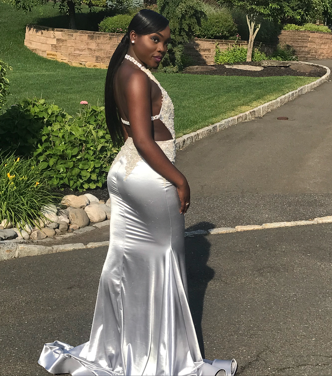 African Black Sier Girls Mermaid Prom Dresses Long Halter Neck Lace Applique Backless Formal Dress Evening Wear Vestidos De Fiesta Largos