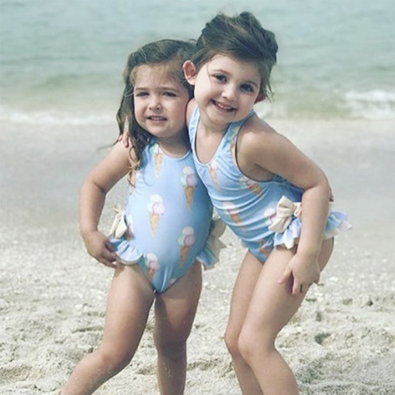 Retail Baby Girls Beautiful Swimming Wear Suits Lovely Flamingo Ice cream Bear Giraffe Swimsuits Child Fashion Swimwear E10002
Retail Baby Girls Beautiful Swimming Wear Suits Lovely Flamingo Ice cream Bear Giraffe Swimsuits Child Fashion Swimwear E10002