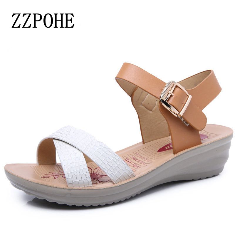 ZZPOHE Mother sandals soft bottom middle-aged women shoes summer skirt comfortable ladies large size leather sandals 40 41, White
ZZPOHE Mother sandals soft bottom middle-aged women shoes summer skirt comfortable ladies large size leather sandals 40 41, White