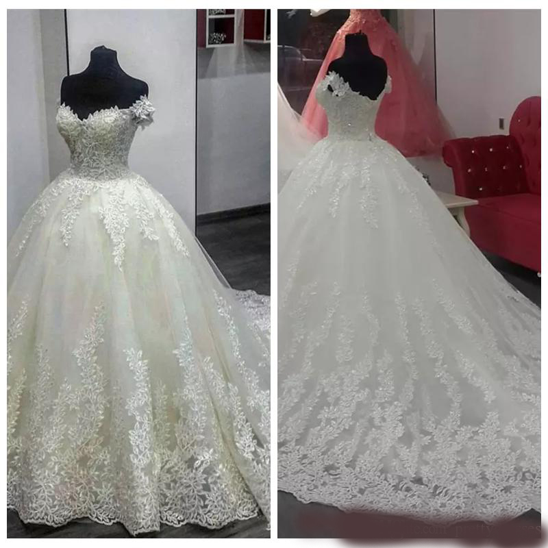 Off Shoulder Lace Appliques Chapel Train Wedding Dresses 2020 Bridal Gowns Lace Up Back Vestidos De Mariee Middle East Real Photos