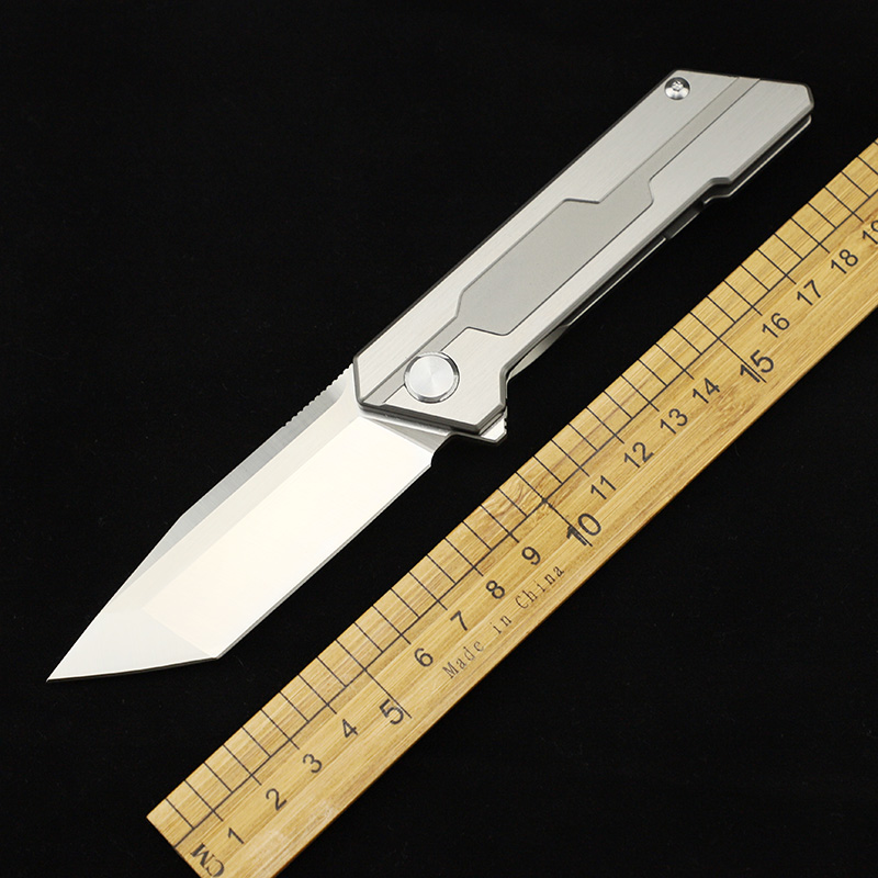 New Tracker D2 Steel Titanium Alloy Handle Knife Body Defense Military Knife High Hardness Tool Bearing Quick Opening Blade Sharp Folding Kn
New Tracker D2 Steel Titanium Alloy Handle Knife Body Defense Military Knife High Hardness Tool Bearing Quick Opening Blade Sharp Folding Kn