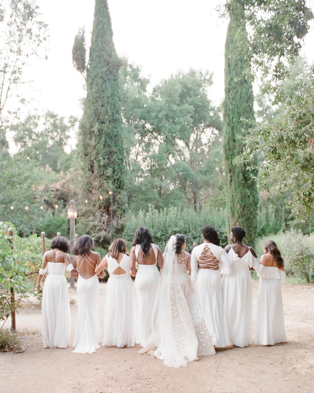 2019 Gorgeous Mermaid Wedding Dresses Plus Size Lace Sleeveless Tulle Beach Wedding Dress With Detachable Train Country Style Bridal Gowns