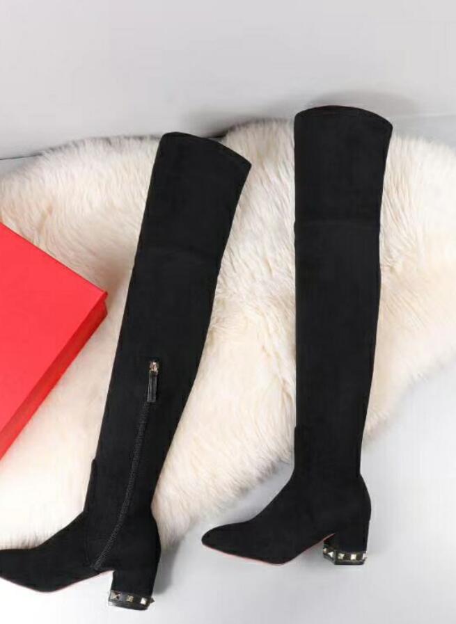Hot Sale-2019 fall Womens black Light Tan Green Stretch suede leather gold spike studded Thigh-High over the knee zip up tall Boots
Hot Sale-2019 fall Womens black Light Tan Green Stretch suede leather gold spike studded Thigh-High over the knee zip up tall Boots