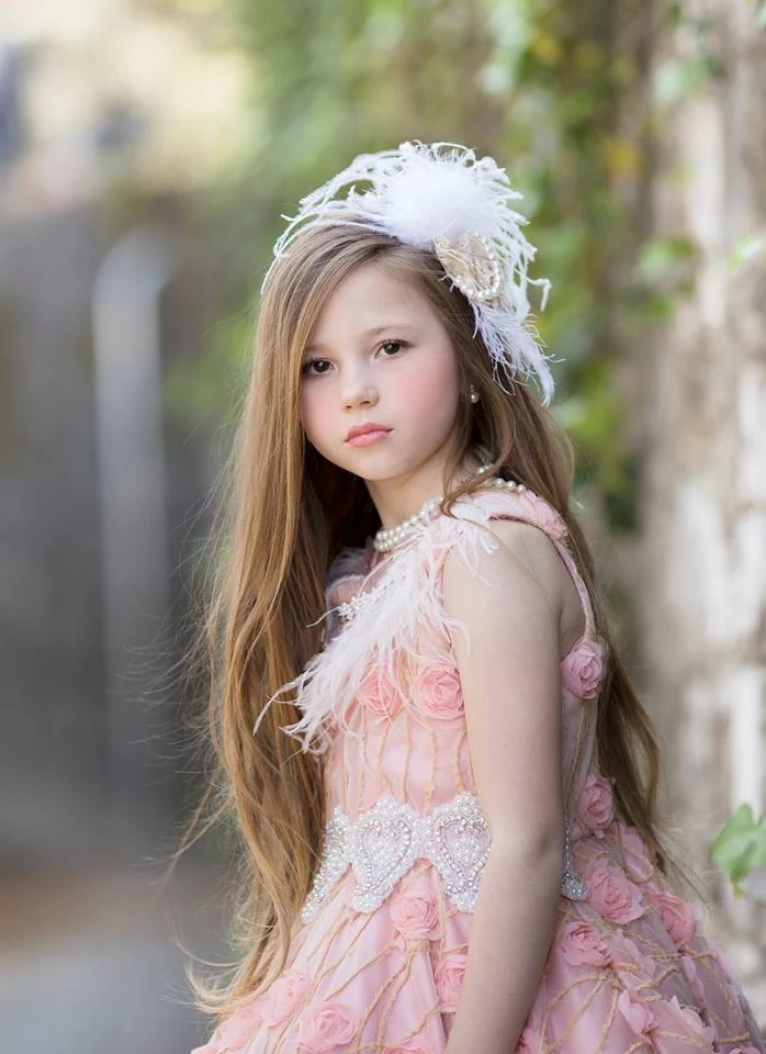 Cute Flower Girl Dresses for Weeding Pink Knee Length Beautiful Appliqued Lace Beaded Dress Girls Formal Pageant Gowns