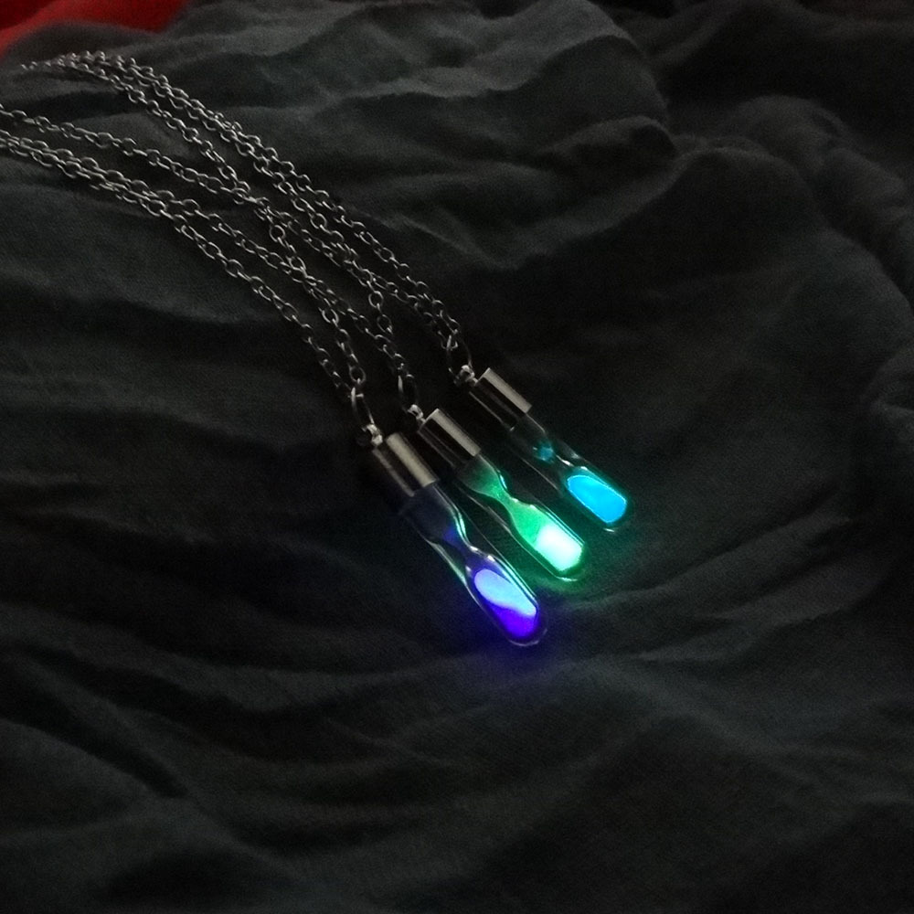 Hourglass Necklace Glass Pendant Glow In The Dark Necklace Silver Chain Luminous Jewelry Women Gifts Gem Accessories