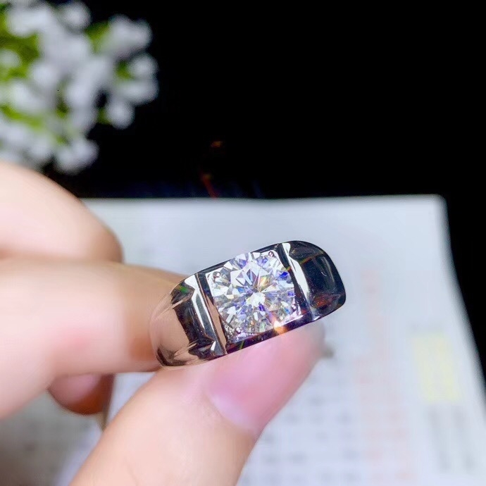 Moissanite Men's rings,2 carats gemstone, beautiful color, D color, VVS. CJ191205