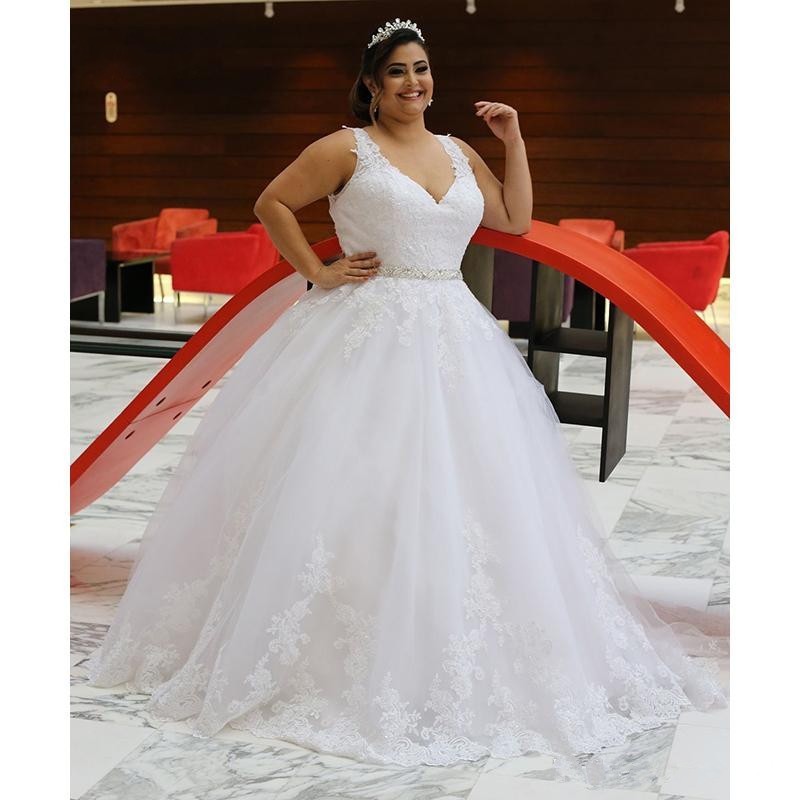 New Ball Gown Wedding Dresses deep V Neck Lace Up Back crystal belt Plus Size Bridal Gowns Beading Sashes Lace Appliques robe de mariee