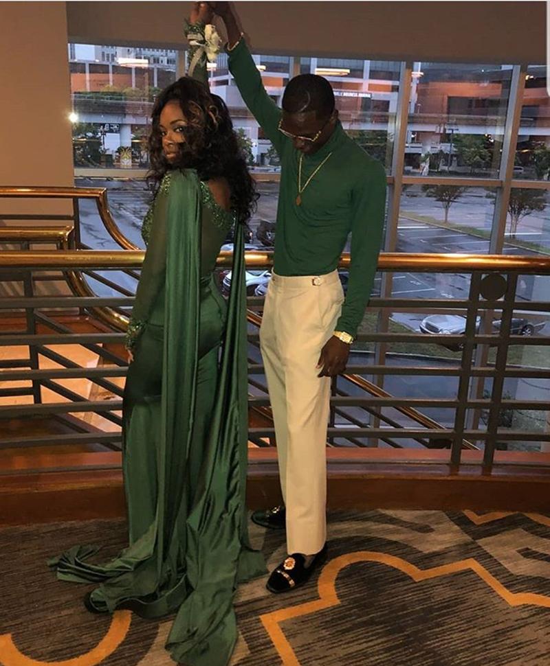 Emerald Green Mermaid Prom Dresses Arabic Dubai Long Sleeve Lace Appliques Illusion Sequined Evening Dress Black Girls Formal Party Dresses