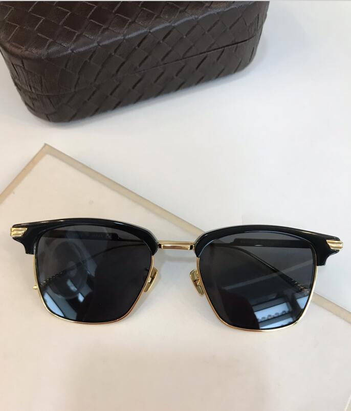 New top quality 1007 mens sunglasses men sun glasses women sunglasses fashion style protects eyes Gafas de sol lunettes de soleil with box
New top quality 1007 mens sunglasses men sun glasses women sunglasses fashion style protects eyes Gafas de sol lunettes de soleil with box