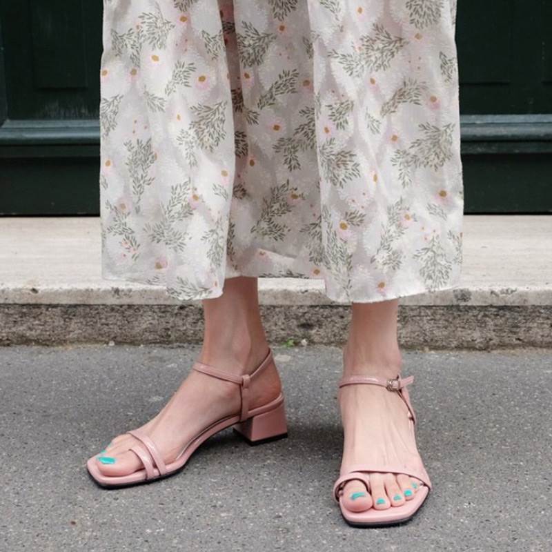 Women's Sandals 2020 Thick Heel Clip Toe Casual Woman Shoes Breathable Comfortable Female Sandals Women Sexy Party Girls Fashion, Pink
Women's Sandals 2020 Thick Heel Clip Toe Casual Woman Shoes Breathable Comfortable Female Sandals Women Sexy Party Girls Fashion, Pink